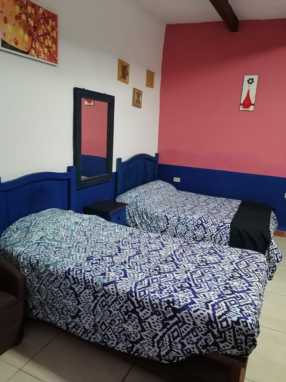 HABITACION 2 CAMAS Y SOFA LOS REMEDIOS CHOLULA PUEBLA